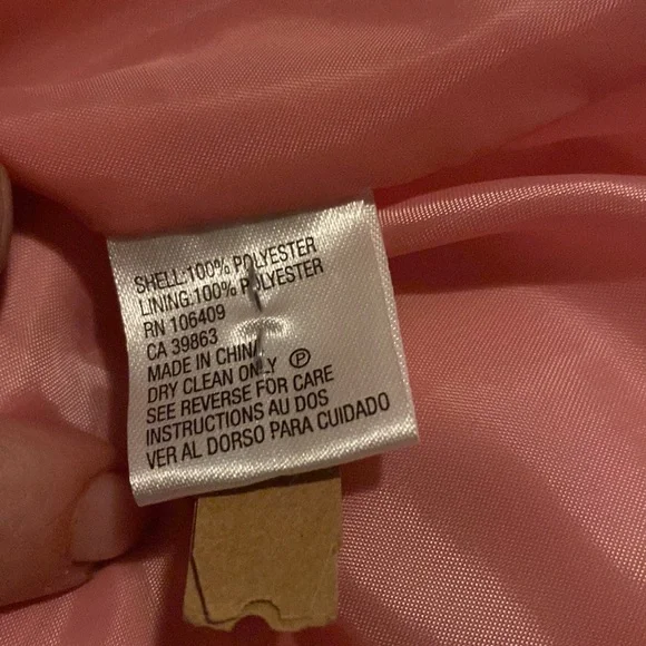 Tahari ASL (Arthur S. Levine) gorgeous beautiful pink color short blazer. - Picture 6 of 13